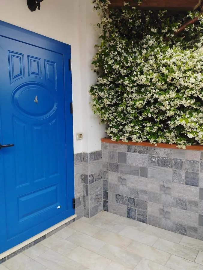 Affitta Camere Zio Peppe San Teodoro  Guest house